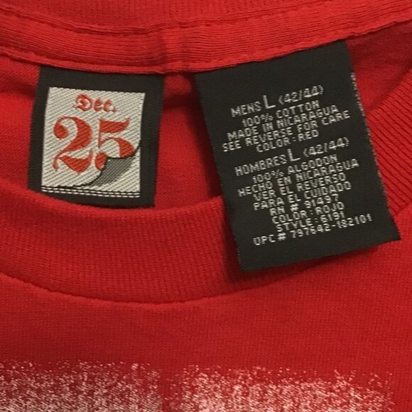 🌷Christmas Holiday Santa T-Shirt by Dec 25th - Picture 4 of 4